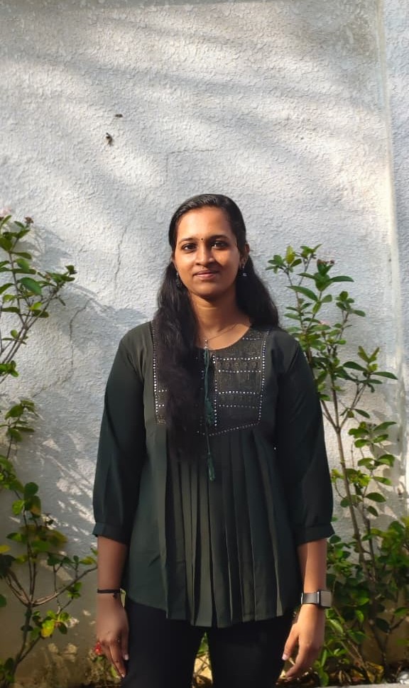 Deva Sasikumar - Laravel Developer